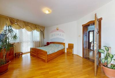 Vila deosebita cu gradina superba si panorama - Ghimbav, ultracentral - 19