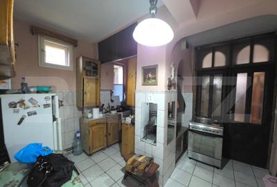 Casă cu 2 camere cu Teren 200 Mp în Central - 5