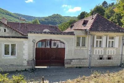 Casă cu 4 camere în Galeș - 2