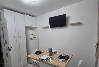 Apartament cu 3 camere semidecomandat în Tomis Nord - 2