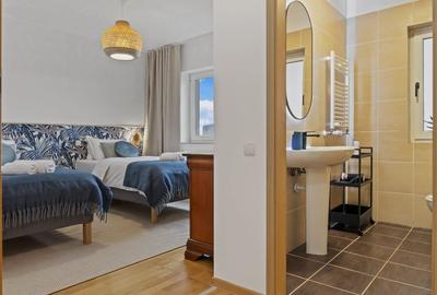 Apartament cu 3 camere decomandat în Tei - 14