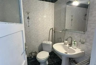 Garsoniera Vatra Luminoasa - Bloc rusesc - 3