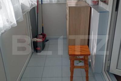 Apartament Decomandat cu 2 Dormitoare, Balcon ?i Bucatari - 12