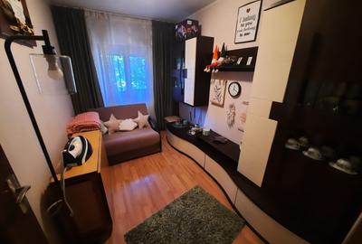 Apartament cu 3 camere decomandat, etaj 1/4, zona Alexandru cel Bun - 4