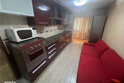 Apartament cu 3 camere, mobilat în Central - 12