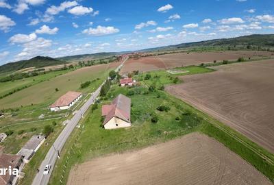 Teren de 3436 mp, în Central - 2