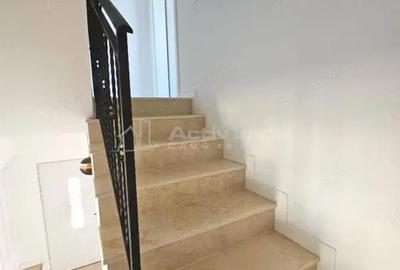 Casă cu 2 camere cu Teren 290 Mp în Prelungirea Ghencea - 10