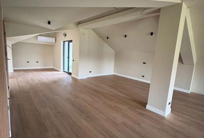 Casă cu 6 camere cu Teren 300 Mp în Titan - 9