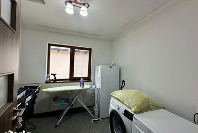 Casă cu 5 camere cu Canalizare în Dâmbul Rotund - 3