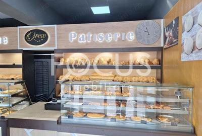 Spațiu comercial, de 160 mp, în Central - 3