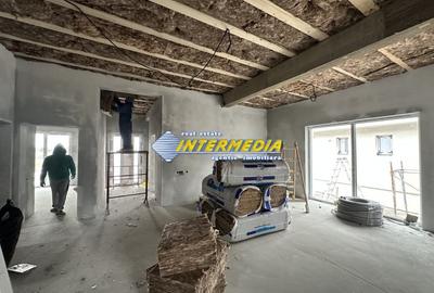 Casă individuală cu 4 camere cu Canalizare în Cetate - 10