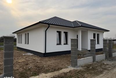 Casă cu 4 camere cu Teren 400 Mp în Central - 6