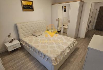 Apartament cu 3 camere semidecomandat, mobilat în Mărăști