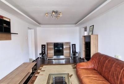 Apartament cu 3 camere semidecomandat în 1 Decembrie 1918 - 9