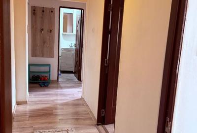 Apartament cu 3 camere decomandat în Central - 2