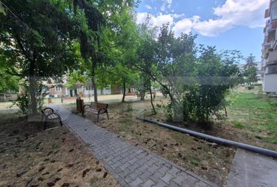 Apartament de vanzare, cu 2 camere, 47 mp, zona Gojdu - 10