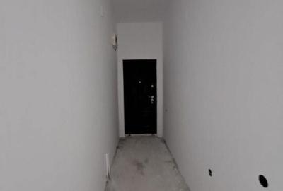 Casă cu 5 camere cu Teren 300 Mp în Central - 9