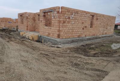 Casă la cheie pe 1 nivel 4 camere 2 băi,145 mp,500 mp teren - 19