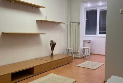 Garsonieră semidecomandată, mobilată în Titan - 1