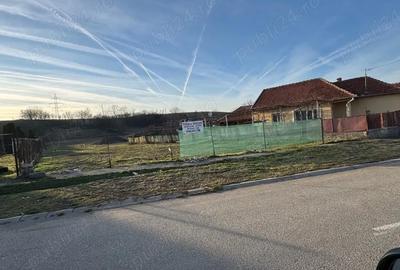 Teren de 3474 mp, în Central - 1