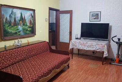 Apartament cu 2 camere decomandat în Big - 7