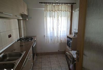 Apartament cu 3 camere decomandat în Ștrand - 8