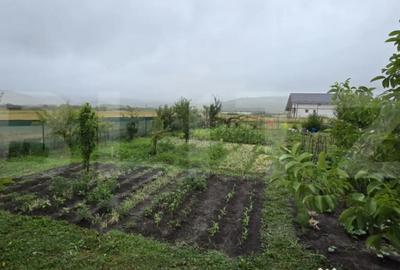 Teren de 800 mp, în Central