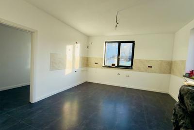 Casă individuală cu 6 camere cu Canalizare în Bucureștii Noi - 14