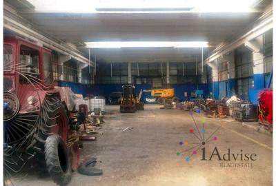 Spațiu industrial, de 846 mp, în 13 Decembrie - 1