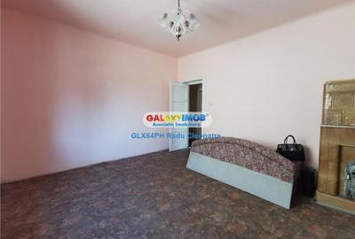 Casă cu 16 camere cu Canalizare în Ultracentral - 1