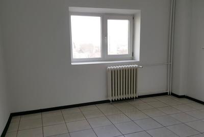 Calea Calarasilor,  Delea, vanzare apartament 4 camere - 6