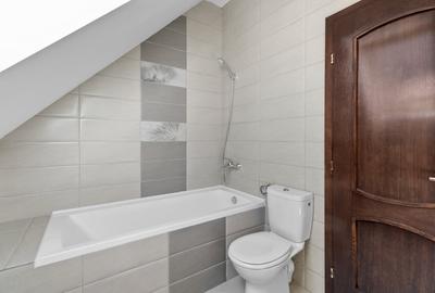 Casa cocheta intr-un cartier cu farmec istoric,  constructie 2015 - 20