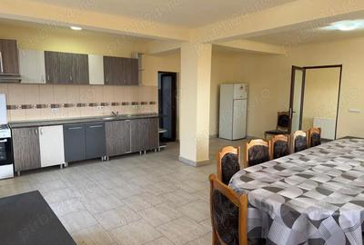 Casă cu 5 camere cu Teren 500 Mp în Episcopia Bihorului - 4