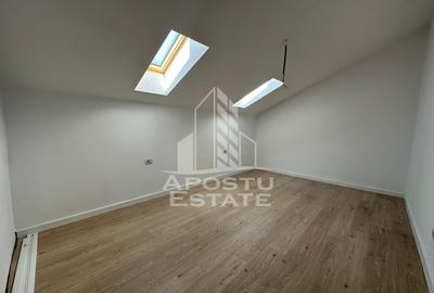 Penthouse cu scara interioara, 3 camere si 2 bai, disponibil imediat. - 13