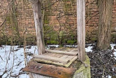 Casă cu 2 camere cu Teren 800 Mp în Mândra - 10