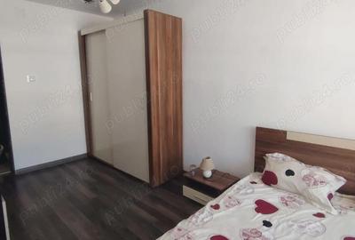 Apartament cu 2 camere decomandat în Micro 20 - 3