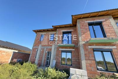 Duplex cu 5 camere cu Teren 270 Mp în Torontalului - 1