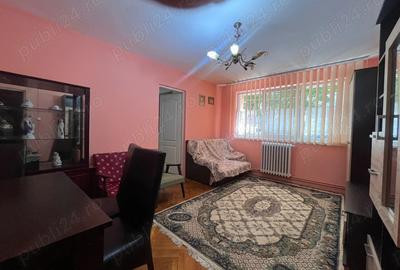 Vand apartament doua camere. - 2
