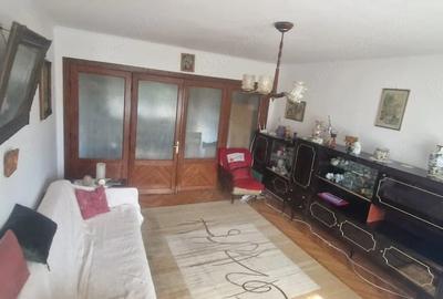 Apartament cu 3 camere decomandat în Est - 8