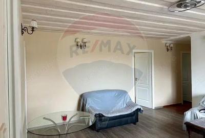 Casa / Vila cu 4 camere de vanzare - 13