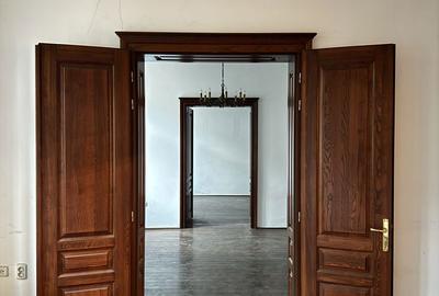 Spațiu comercial, de 150 mp, în Bălcescu - 8