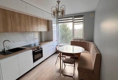 Apartament cu 2 camere decomandat în Central - 3