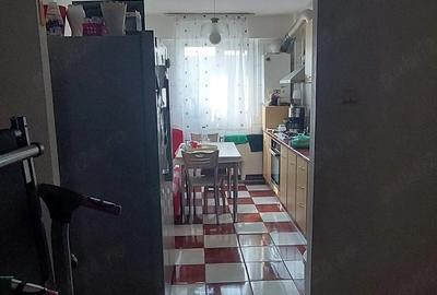Apartament cu 3 camere decomandat în Central - 4