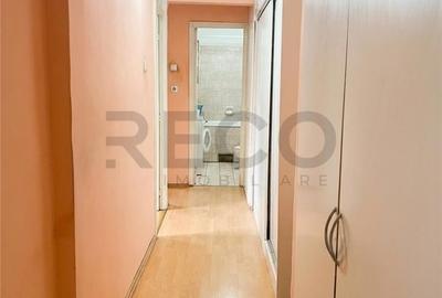 Apartament cu 3 camere decomandat în Decebal - 2