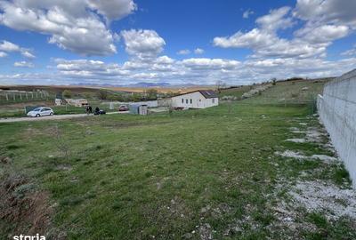 Teren de 539 mp, în Central - 4