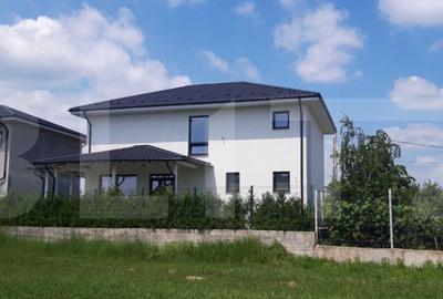 Casă cu 4 camere cu Teren 469 Mp în Central - 5