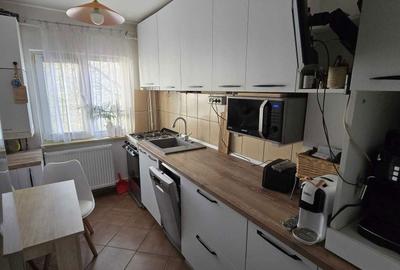 Apartament cu 2 camere semidecomandat în Girocului - 1