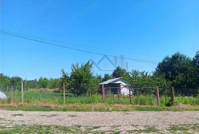 Cartier Visoianu TEREN 500mp intravilan utilitatile trase si cabanuta ZONA EXCELENTA - 1