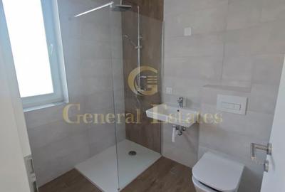 Casă cu 4 camere în Central - 2