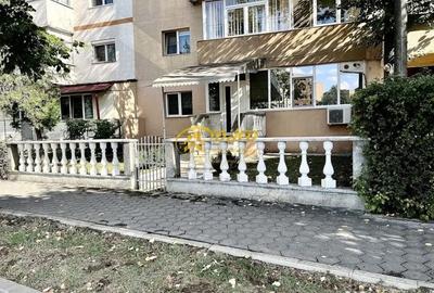 Apartament cu 4 camere semidecomandat în Nicolina